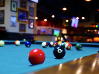 Expert pool table setup in Grants Pass content img2